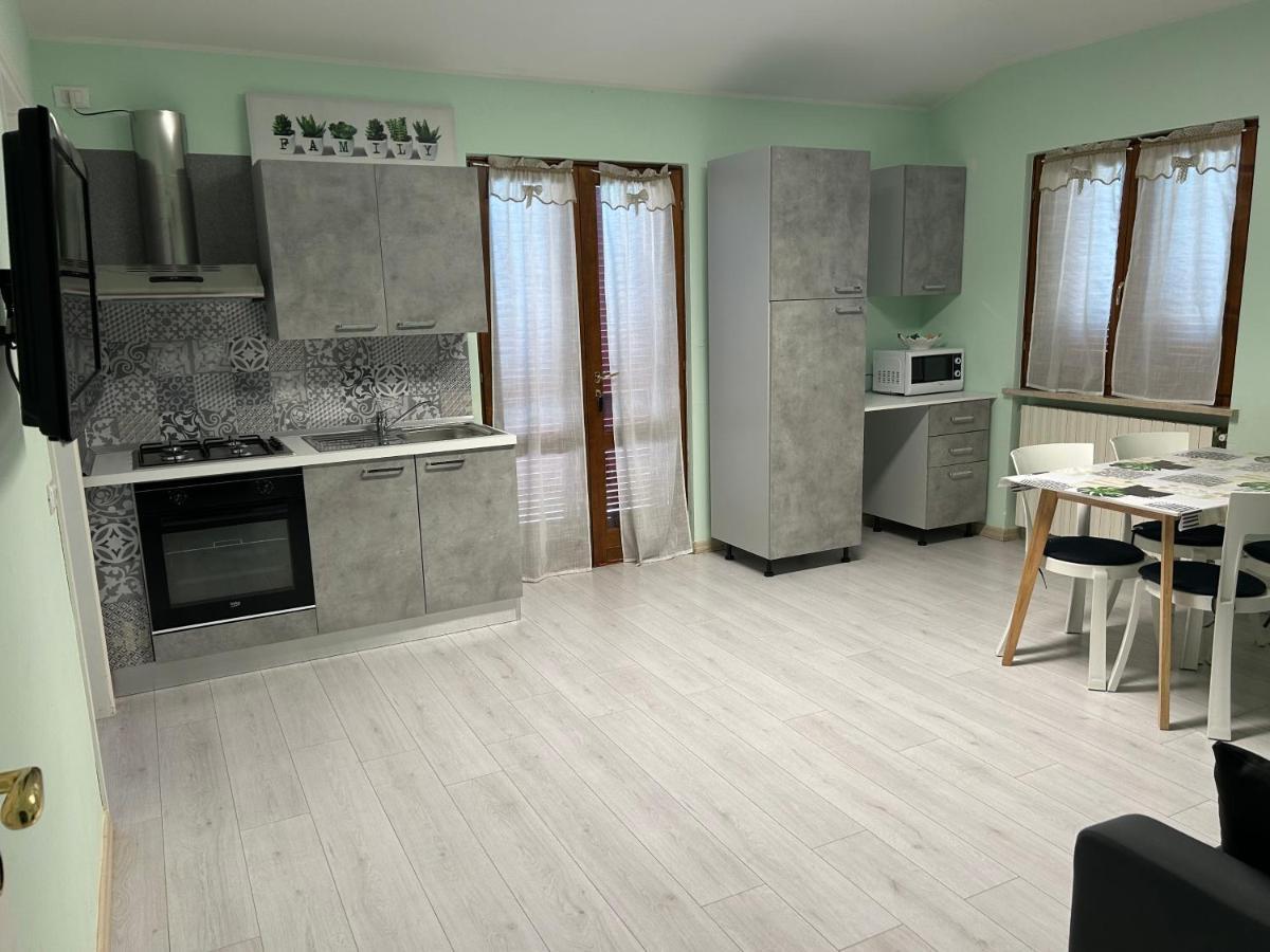 Residence Degli Ulivi ซีร์มิโอเน ภายนอก รูปภาพ