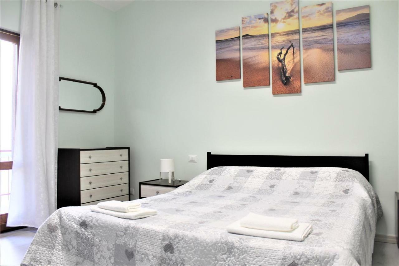 Residence Degli Ulivi ซีร์มิโอเน ภายนอก รูปภาพ