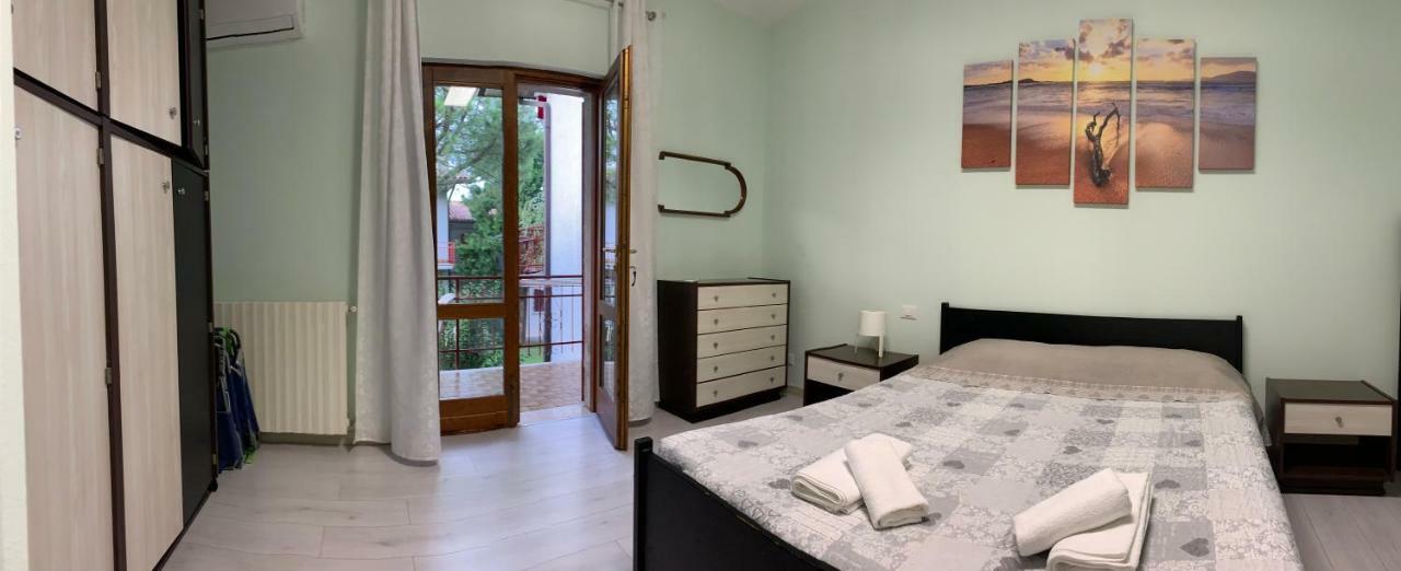 Residence Degli Ulivi ซีร์มิโอเน ภายนอก รูปภาพ